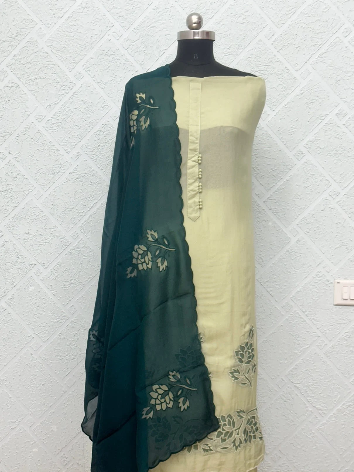 Organza Unstitched Suit with Cutwork Light Yellow & Green Floral Embroidery Pattern - Image 3