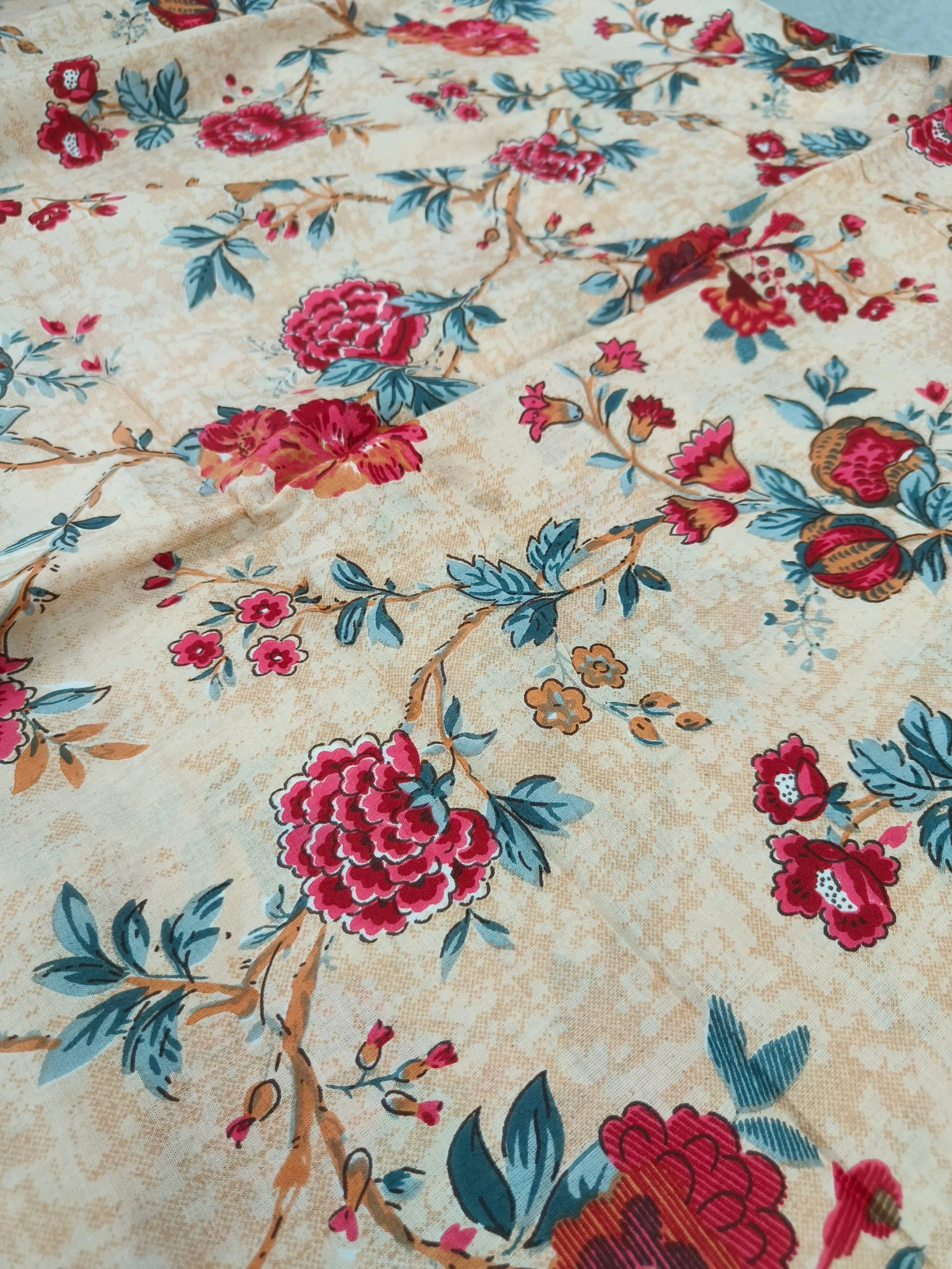 Cotton Fabric | Beige with Red Floral Print | Printed Pattern Suit | Unstitched Suit