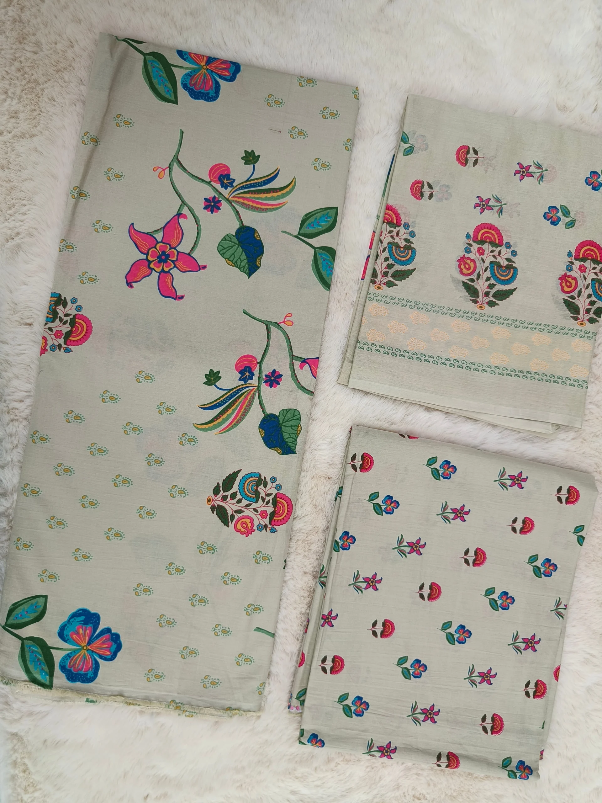Cotton Unstitched Suit Floral Print