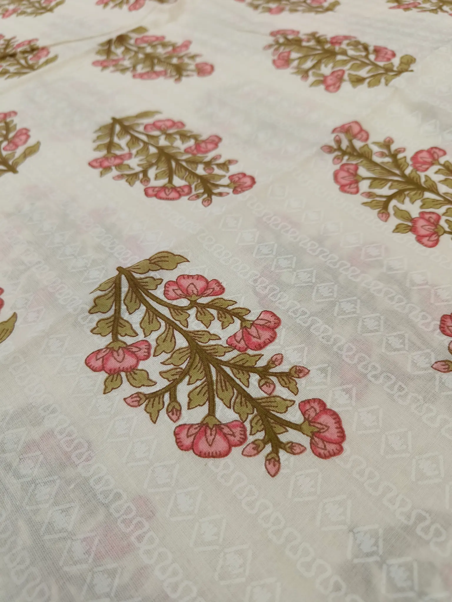 Cotton Fabric | Pink & Green Floral Suit | Printed Pattern | Unstitched Suit
