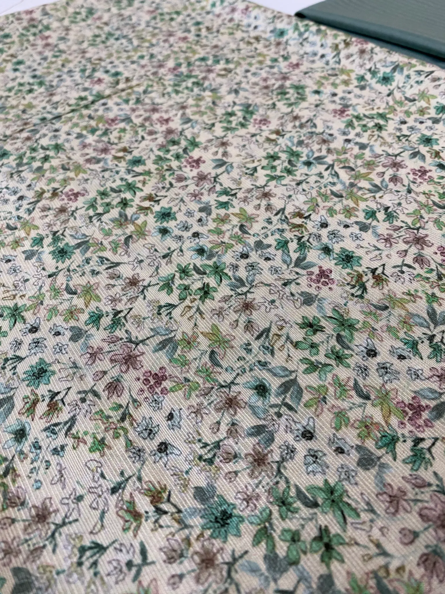 Muslin Fabric | Fluorescent Shirt | Green Bottom | Printed Floral Pattern | Unstitched Suit Material